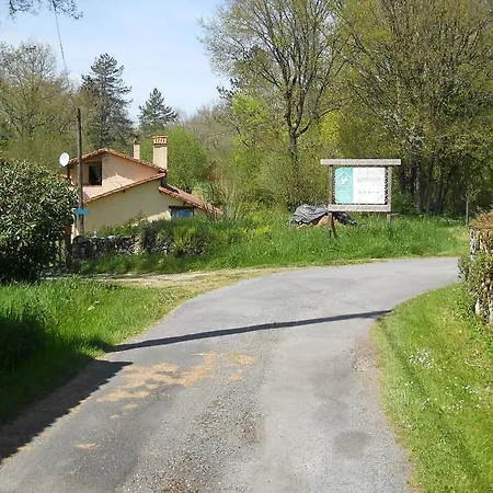 Le Domaine De La Genette Hébergement de vacances