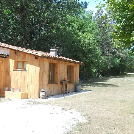 Le Domaine De La Genette Hébergement de vacances *