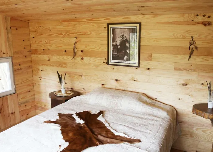 Сasa de vacaciones Le Domaine De La Genette Paussac-et-Saint-Vivien